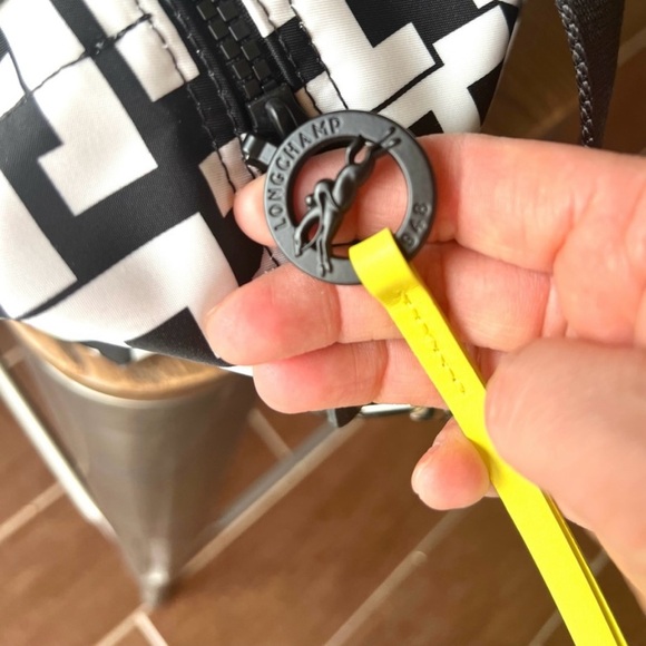 Longchamp LE PLIAGE LGP 🖤 Like New! - Picture 5 of 12